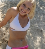 blonde-bikini-teen-003